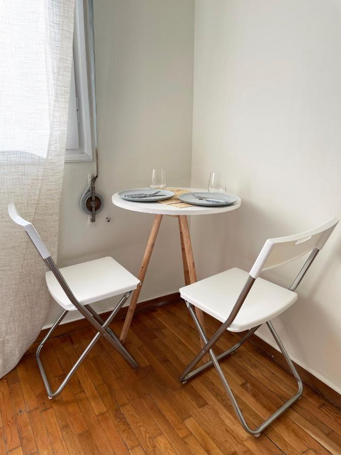 The Coziest Apartment In Афіни Екстер'єр фото