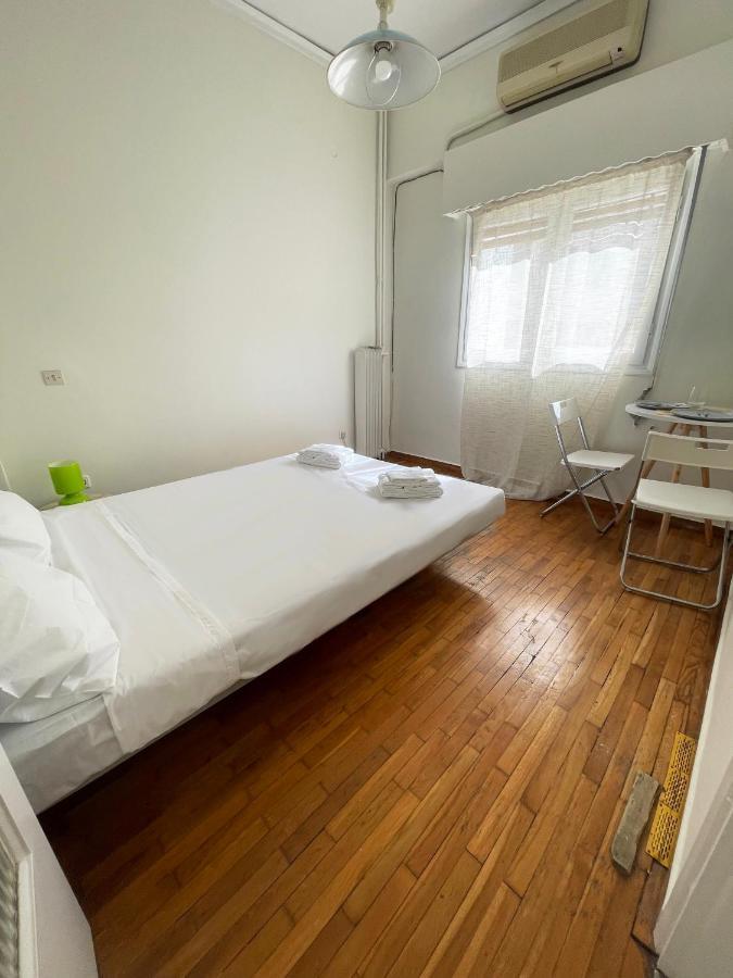 The Coziest Apartment In Афіни Екстер'єр фото